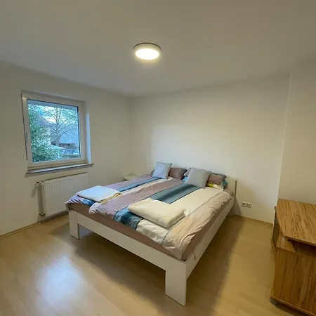 Ganzes Reihenhaus In Offenburg