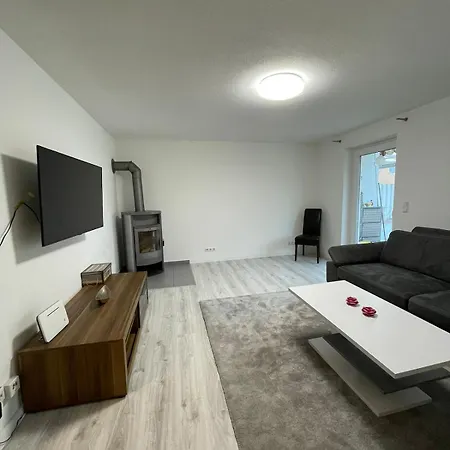 Holiday home Ganzes Reihenhaus In